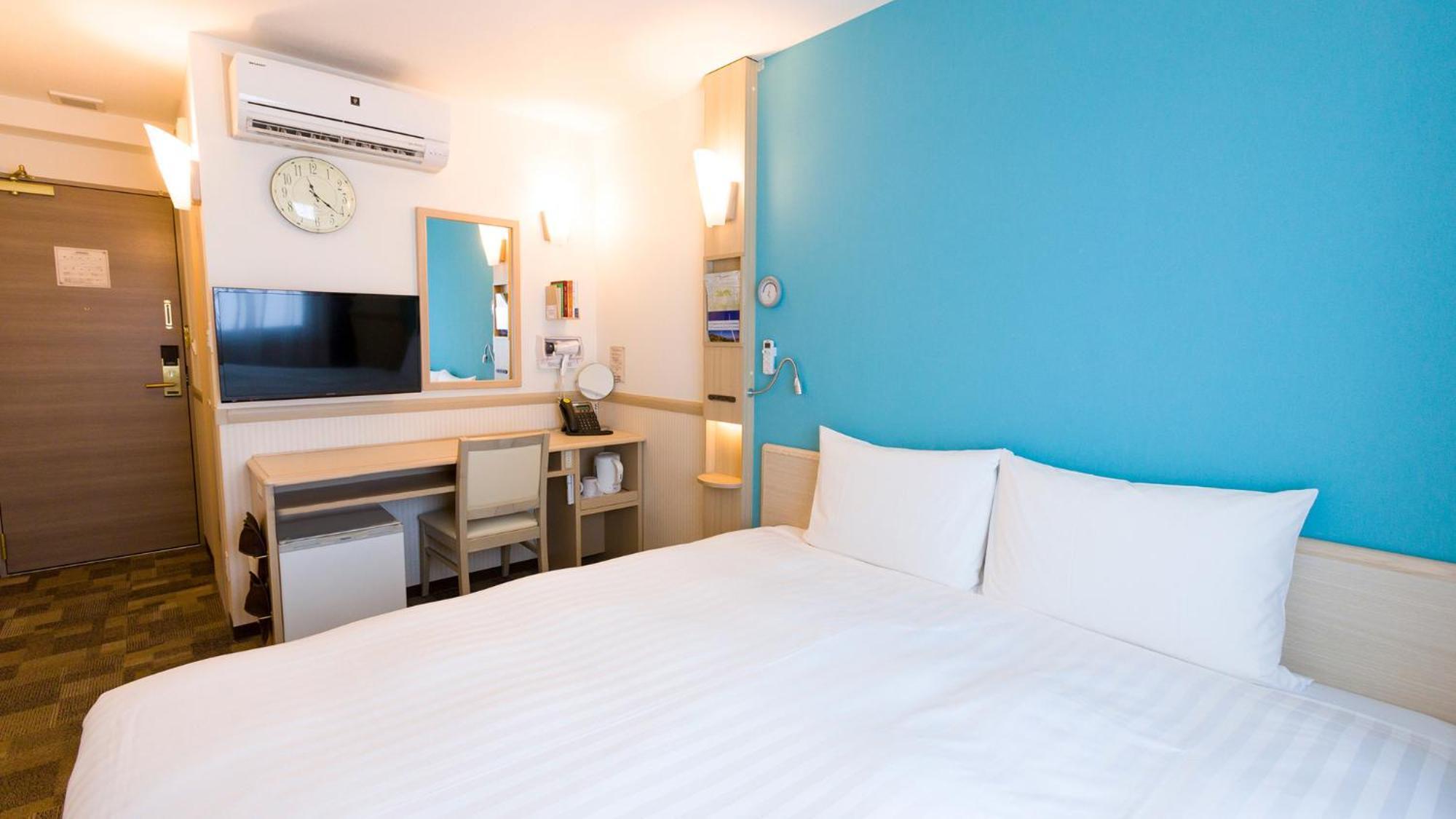 Toyoko Inn Shizuoka Shimizu Ekimae Rum bild